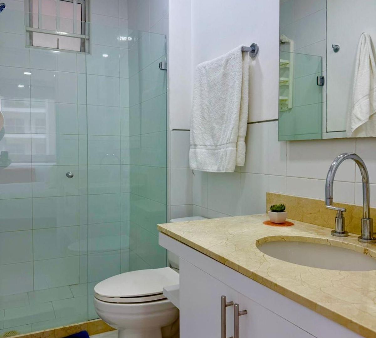 Apartment Morros 3, Beachfront & 2 Bedrooms *
