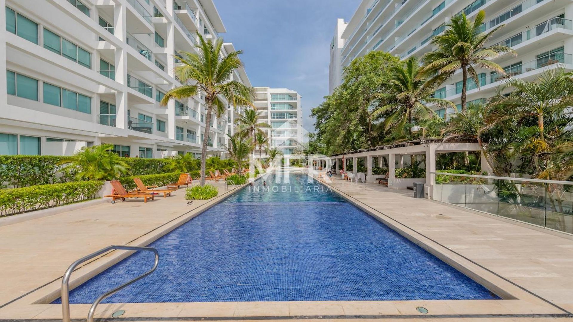 Morros 3, Beachfront & 2 Bedrooms *