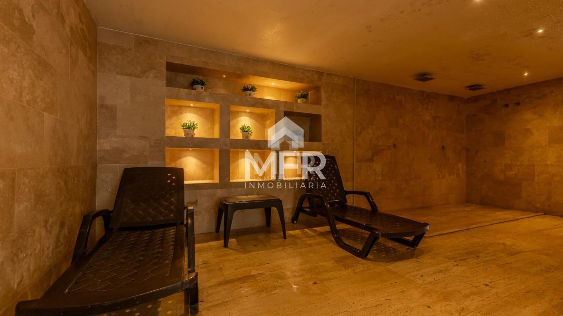 Apartment Morros 3, Beachfront & 2 Bedrooms